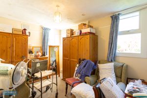 Bedroom- click for photo gallery